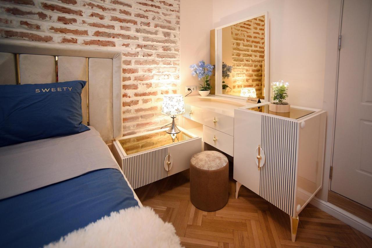 City Lux Hotel Tbilisi Eksteriør billede