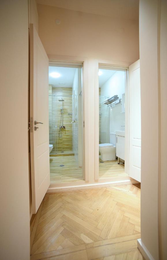 City Lux Hotel Tbilisi Eksteriør billede