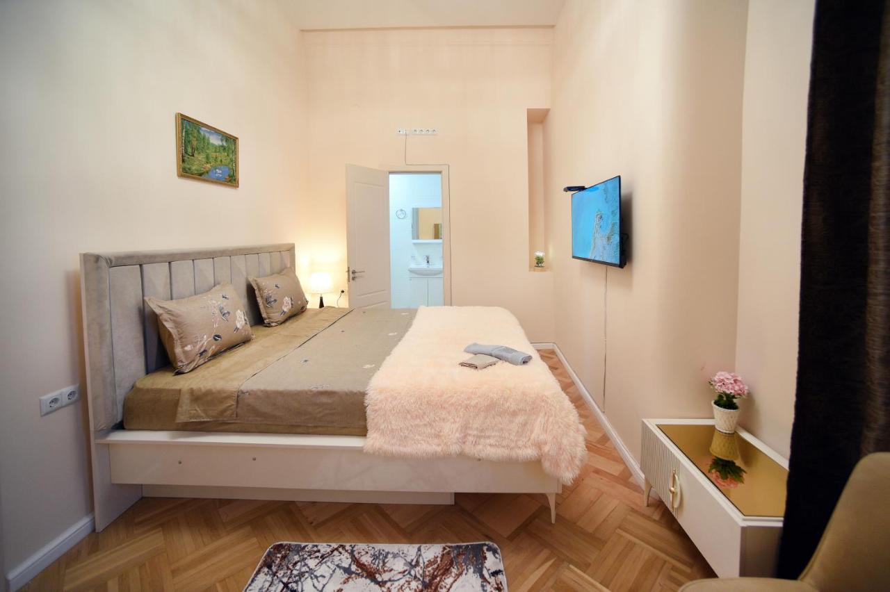 City Lux Hotel Tbilisi Eksteriør billede
